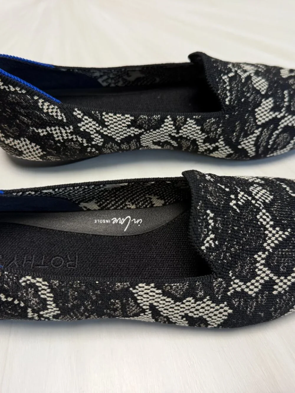 New Rothy's Almond Loafer Black Chantilly Lace Sz 8.5